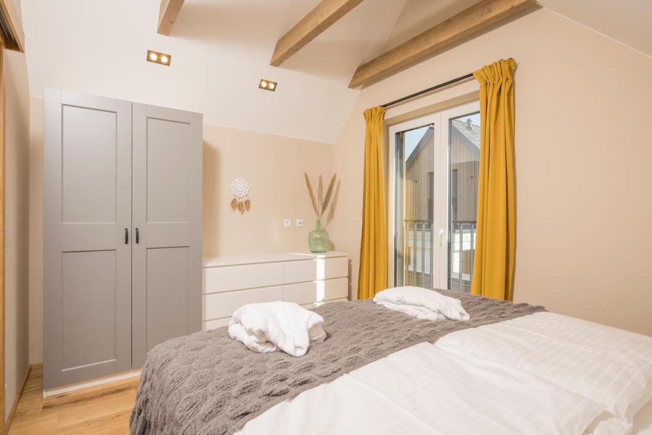 Weinzeit Chalets กัมลิทซ์ ภายนอก รูปภาพ