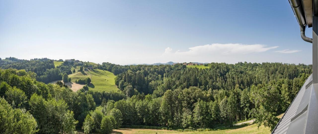 Weinzeit Chalets กัมลิทซ์ ภายนอก รูปภาพ
