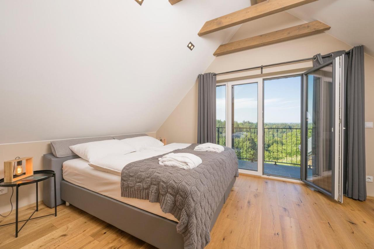 Weinzeit Chalets กัมลิทซ์ ภายนอก รูปภาพ