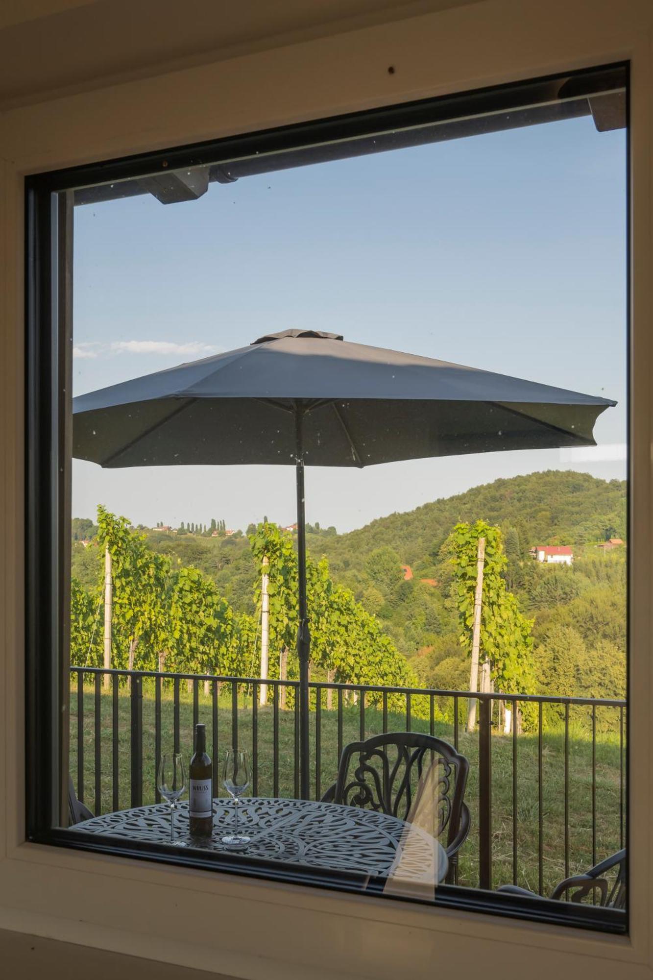 Weinzeit Chalets กัมลิทซ์ ห้อง รูปภาพ